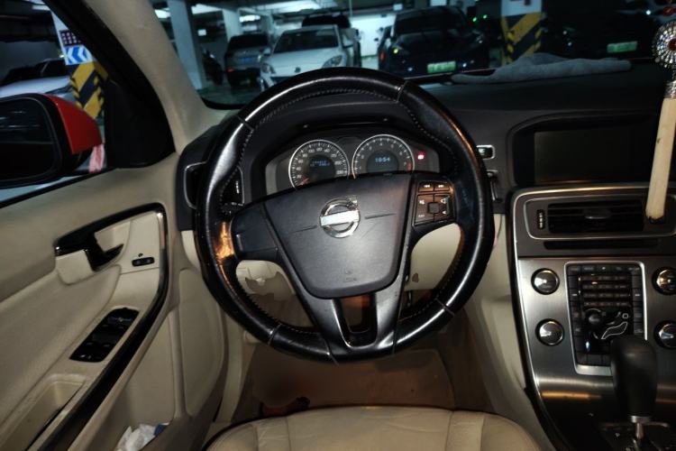 Used Volvo S60 2012 T5 Comfort Edition Steering Wheel