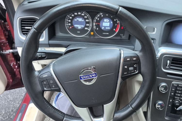 Used Volvo S60 2012 T5 Zhiya Edition Steering Wheel