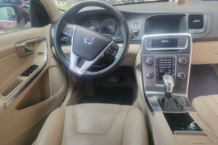 Used Volvo S60 2012 T5 Smart Edition Steering Wheel