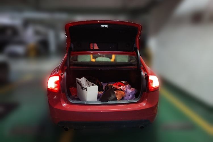 Used Volvo S60 2012 T5 Comfort Edition Trunk