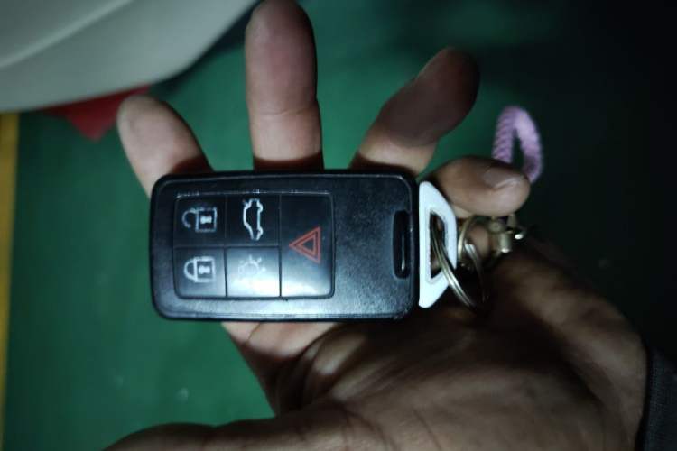 Used Volvo S60 2012 T5 Comfort Edition Vehicle Key