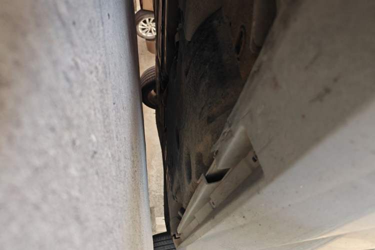 Used Volvo S60 2012 T5 Comfort Edition Chassis Front Left