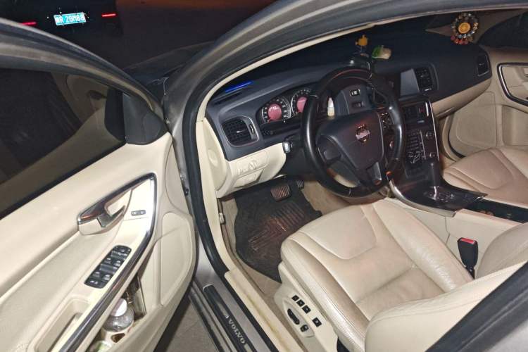 Used Volvo S60 2012 T5 Comfort Edition Driver Seat