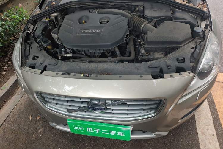 Used Volvo S60 2012 T5 Prestige Edition Engine Bay