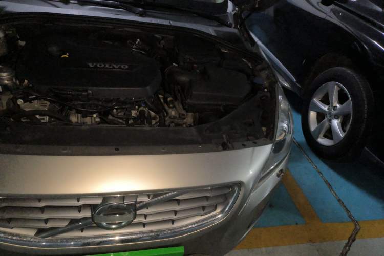 Used Volvo S60 2012 1.6T DRIVe Comfort Edition Engine Bay Left