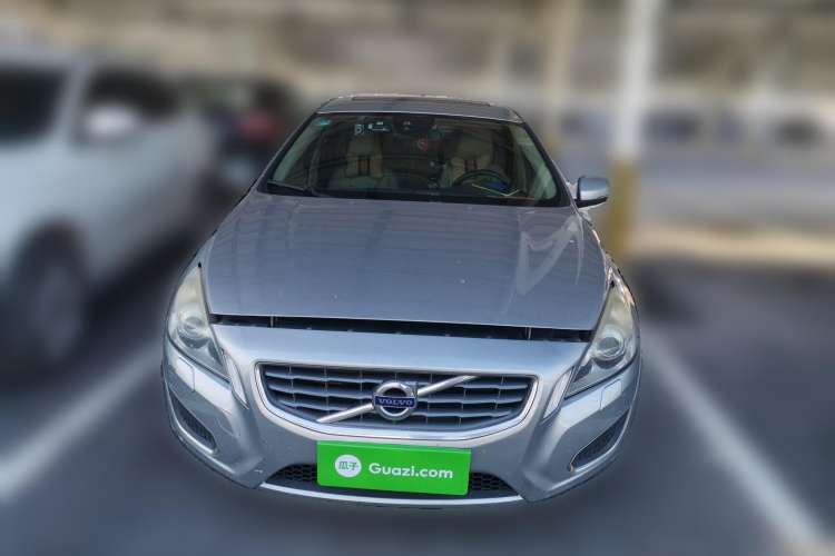 Used Volvo S60 2012 T5 Zhiya Edition Front