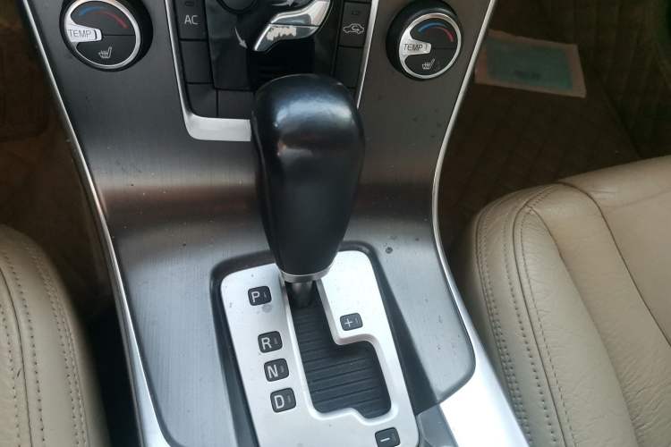 Used Volvo S60 2012 T5 Zhiya Edition Gear Lever