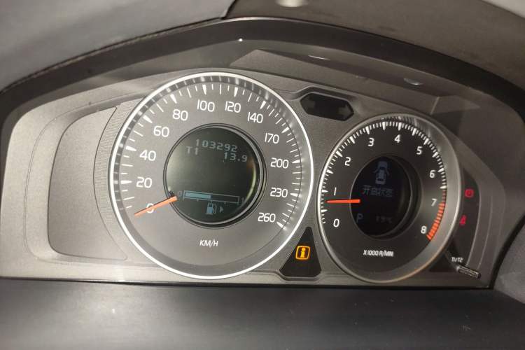 Used Volvo S60 2012 T5 Comfort Edition Instrument Cluster