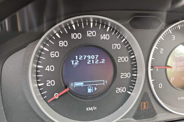 Used Volvo S60 2012 1.6T DRIVe Comfort Edition Odometer Close Up