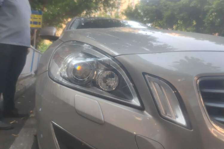Used Volvo S60 2012 T5 Comfort Edition Right Front Headlight