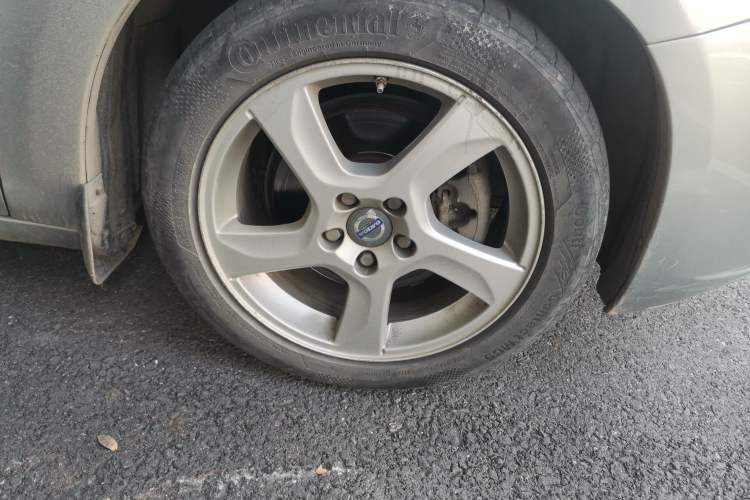 Used Volvo S60 2012 T5 Zhiya Edition Right Front Wheel Hub