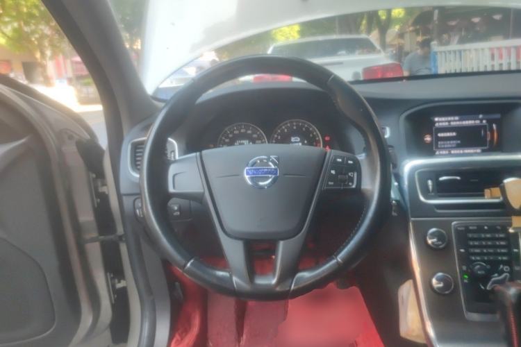 Used Volvo S60 2012 T5 Comfort Edition Steering Wheel