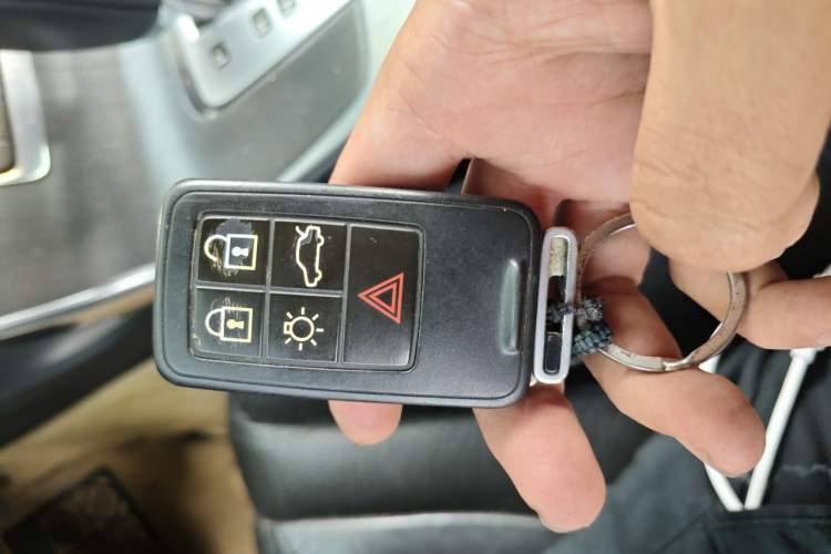 Used Volvo S60 2012 1.6T DRIVe Comfort Edition Vehicle Key