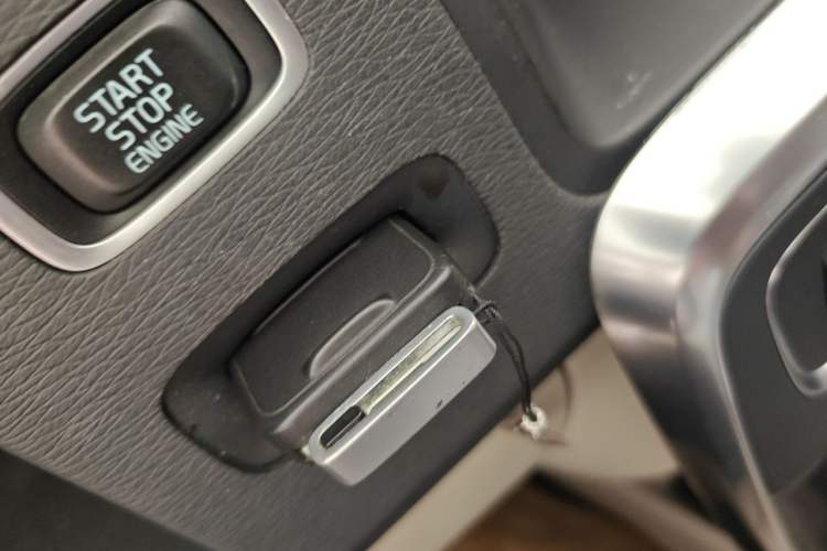 Used Volvo S60 2012 T5 Comfort Edition Vehicle Key