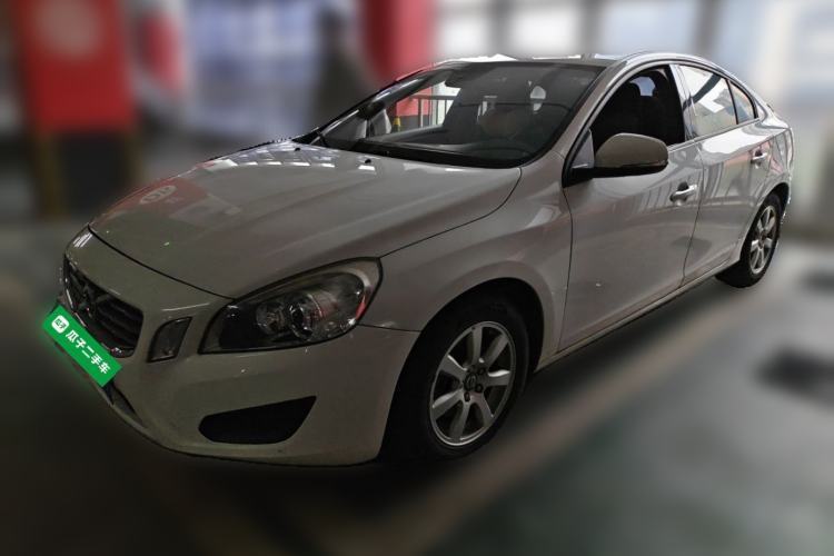 Volvo S60 2012 1.6T DRIVe ZhiShang Edition с пробегом Guazi used car, China used car export, Used car for sale, Used cars, Cheapest cars for sale