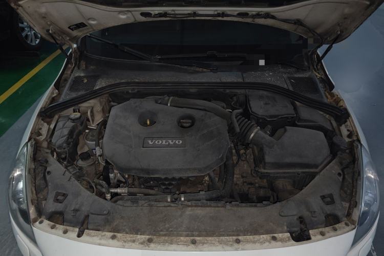 Used Volvo S60 2012 T5 Comfort Edition Engine Bay