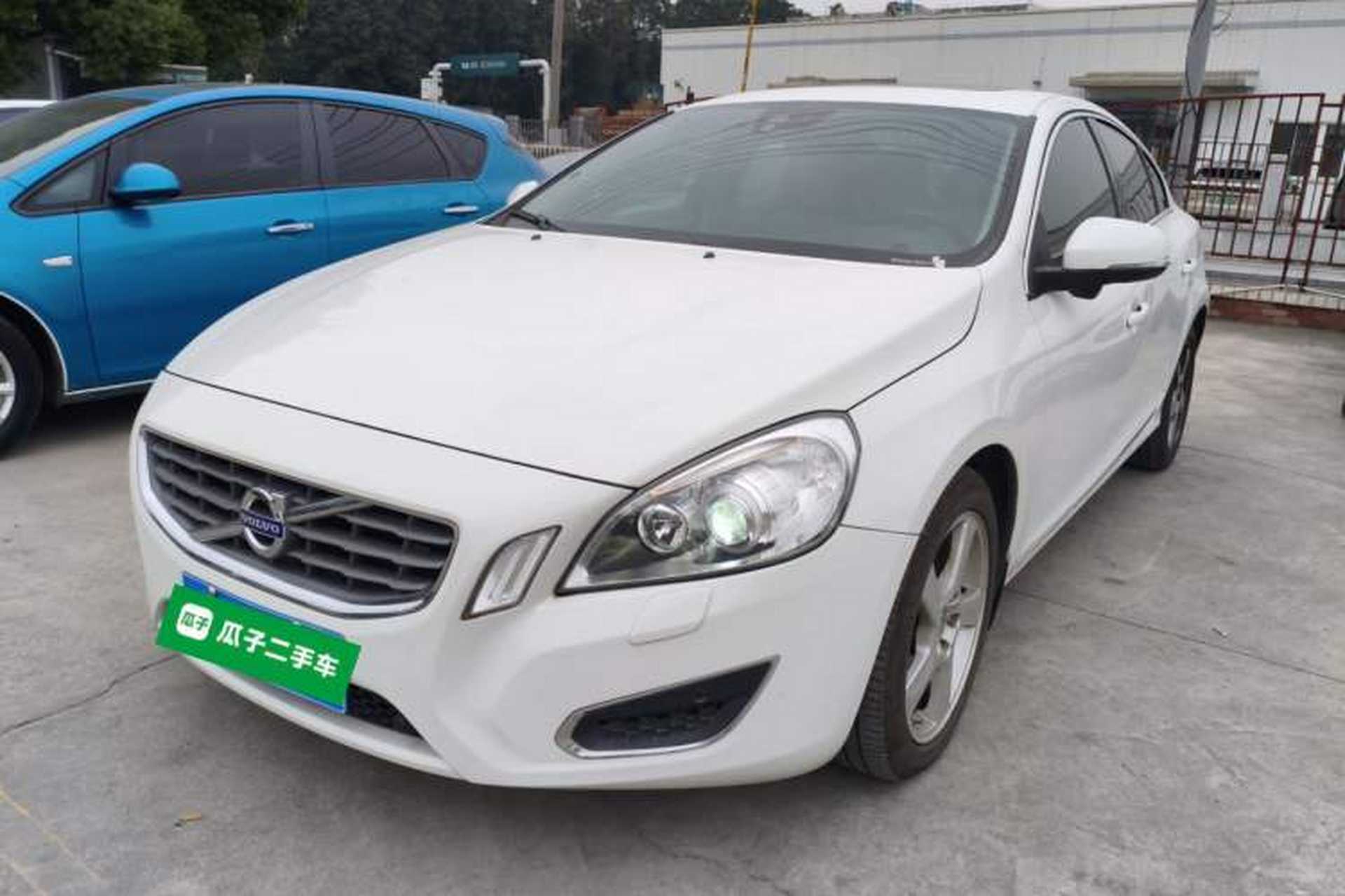 Used Volvo S60 2012 T5 Zhiya Edition Front Left 45 Deg
