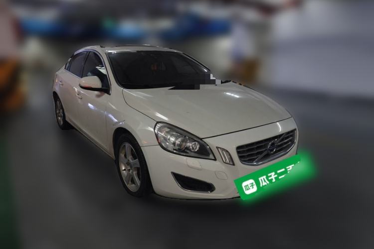 Used Volvo S60 2012 T5 Comfort Edition Front Right 45 Deg