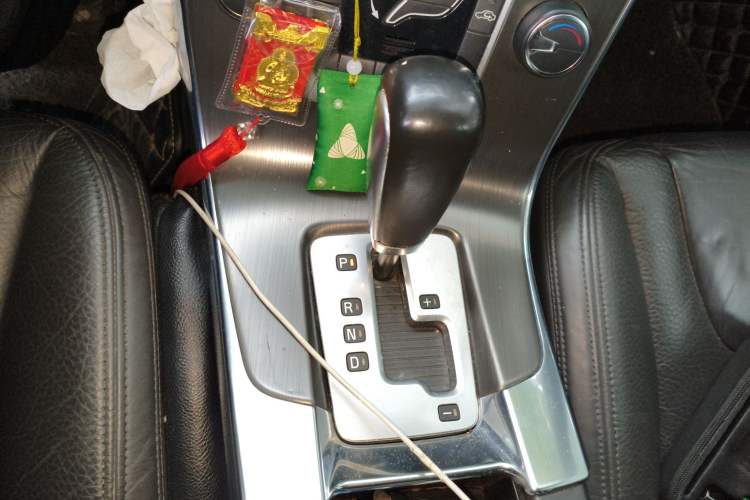 Used Volvo S60 2012 T5 Comfort Edition Gear Lever