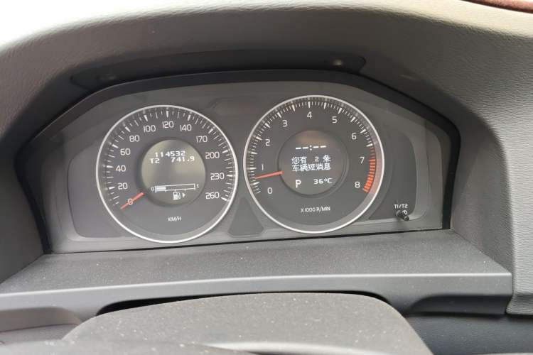 Used Volvo S60 2012 T5 Prestige Edition Instrument Cluster