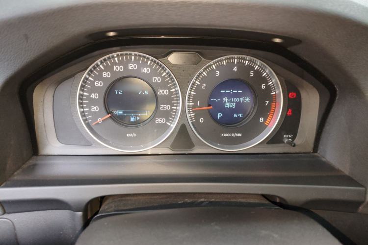 Used Volvo S60 2012 T5 Comfort Edition Instrument Cluster