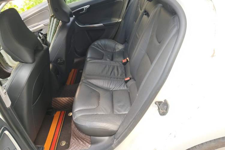 Used Volvo S60 2012 T5 Prestige Edition Left Rear Seat