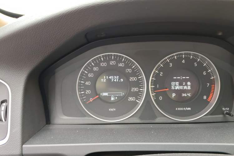 Used Volvo S60 2012 T5 Prestige Edition Odometer Close Up