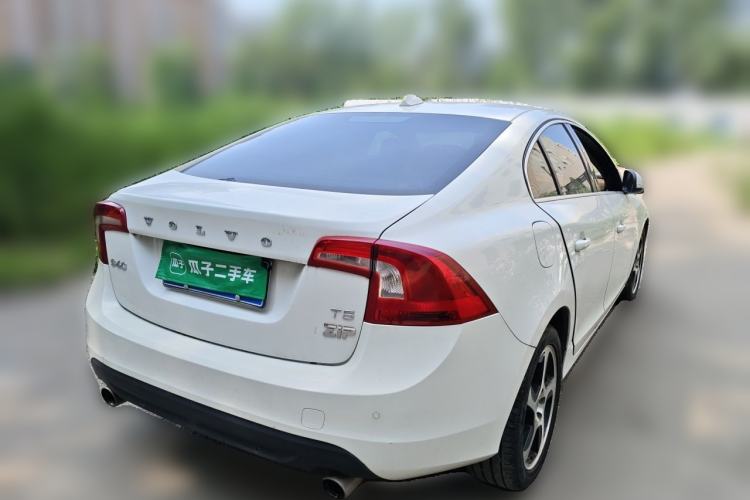 Used Volvo S60 2012 T5 Prestige Edition Rear Right 45 Deg