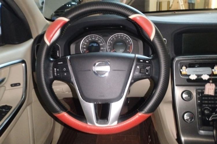 Used Volvo S60 2012 1.6T DRIVe Zhiya Edition Steering Wheel