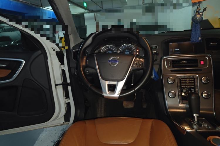 Used Volvo S60 2012 T5 Comfort Edition Steering Wheel