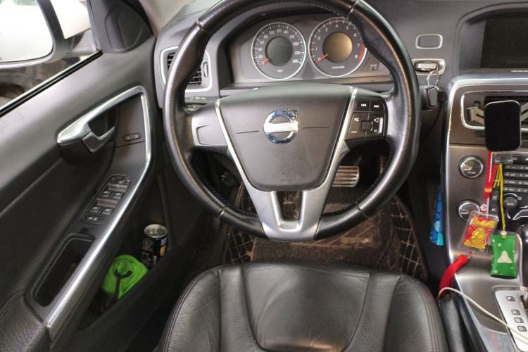 Used Volvo S60 2012 T5 Comfort Edition Steering Wheel