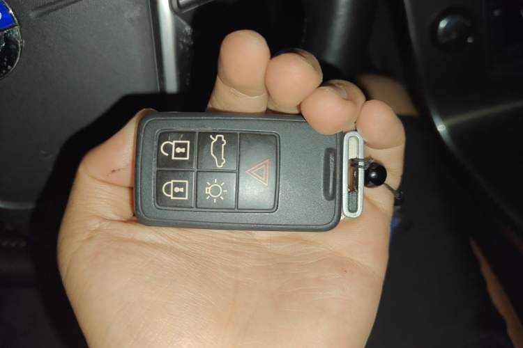 Used Volvo S60 2012 T5 Comfort Edition Vehicle Key