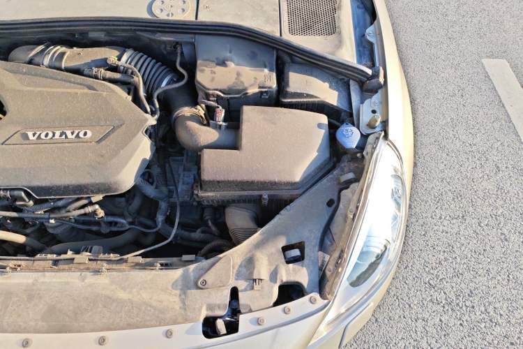Used Volvo S60 2012 1.6T DRIVe Comfort Edition Engine Bay Left