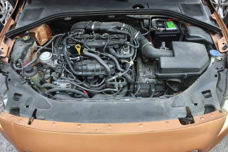 Used Volvo S60 2012 1.6T DRIVe ZhiShang Edition Engine Bay
