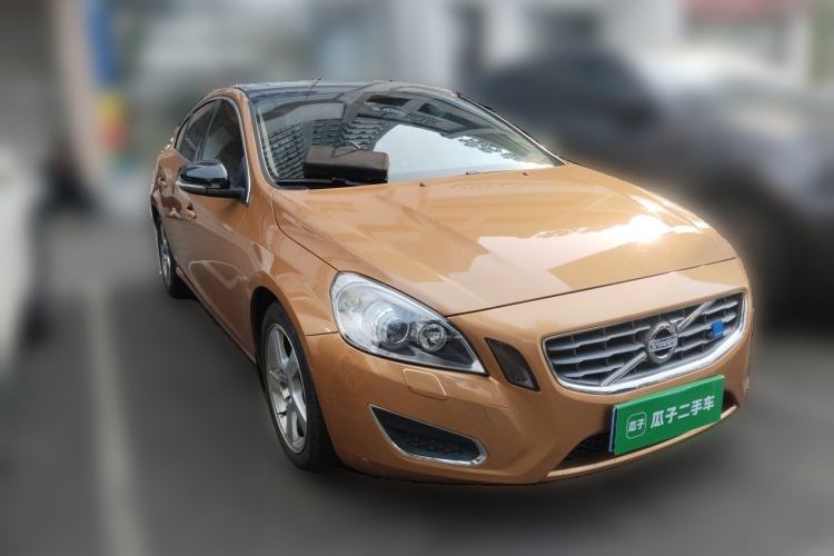 Used Volvo S60 2012 T5 Comfort Edition Front Right 45 Deg