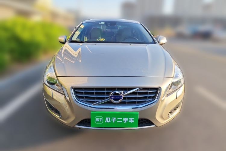 Used Volvo S60 2012 1.6T DRIVe Comfort Edition Front