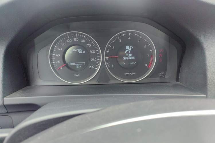 Used Volvo S60 2012 T5 Zhiya Edition Instrument Cluster