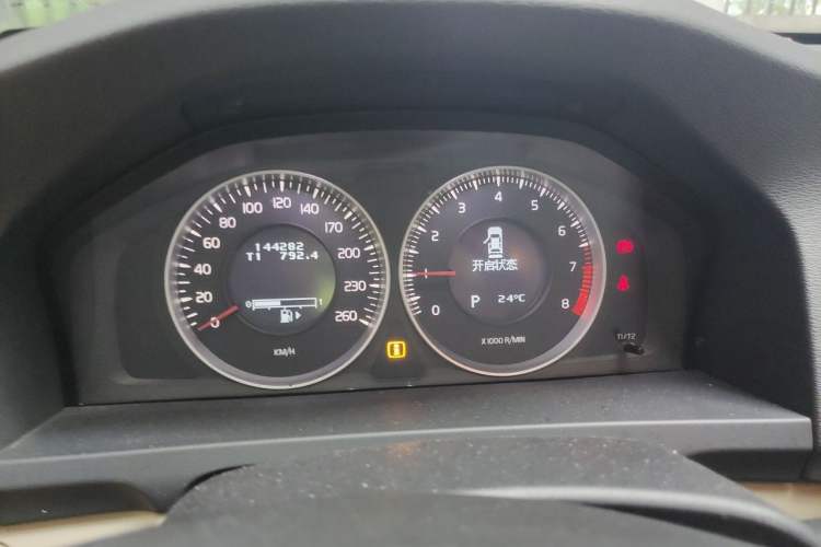 Used Volvo S60 2012 1.6T DRIVe Comfort Edition Instrument Cluster