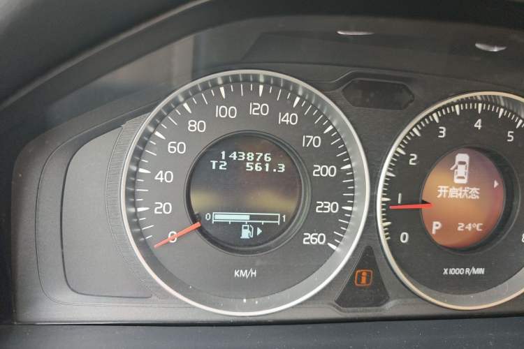Used Volvo S60 2012 T5 Comfort Edition Odometer Close Up