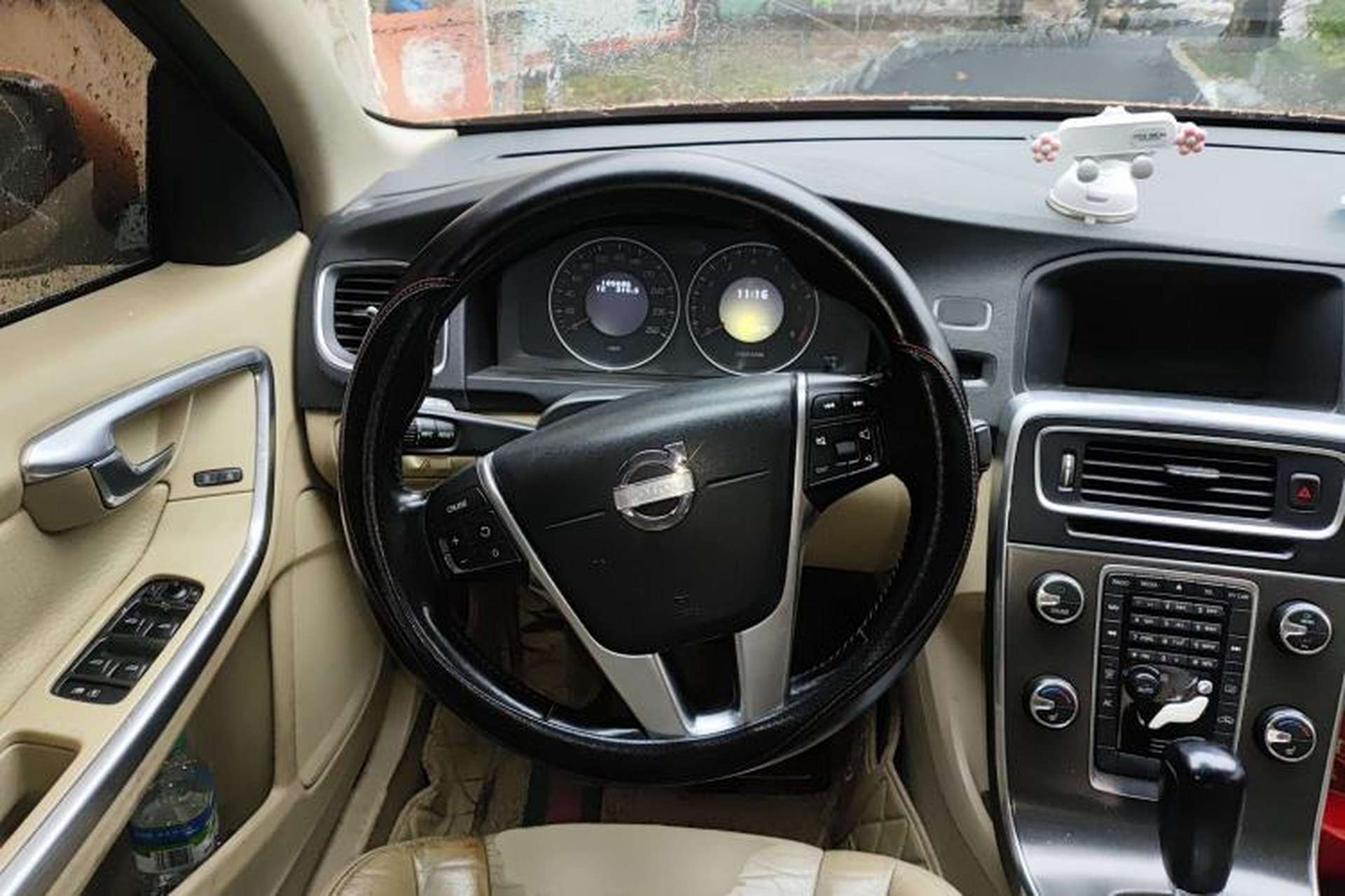 Used Volvo S60 2012 T5 Comfort Edition Steering Wheel