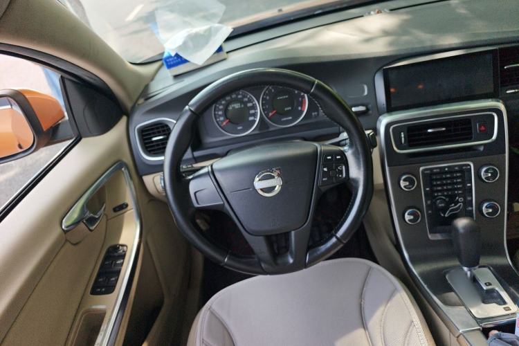Used Volvo S60 2012 T5 Comfort Edition Steering Wheel