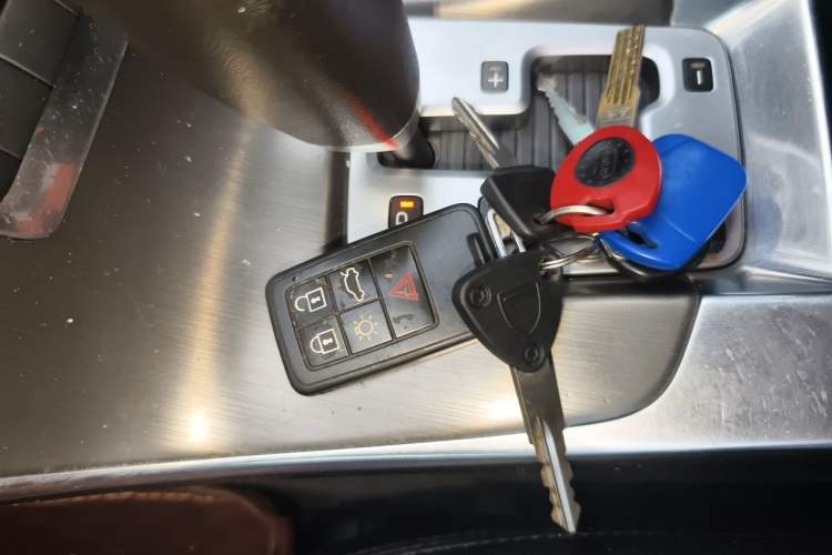 Used Volvo S60 2012 1.6T DRIVe ZhiShang Edition Vehicle Key