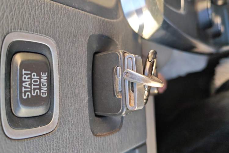 Used Volvo S60 2012 1.6T DRIVe Comfort Edition Vehicle Key