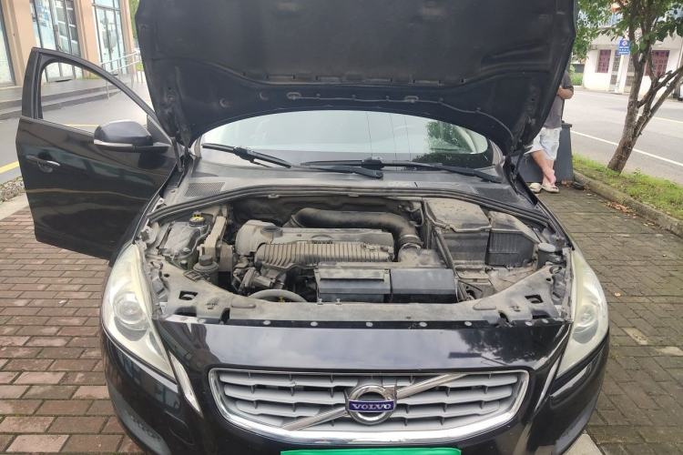 Used Volvo S60 2013 2.0T Progressive Edition Engine Bay