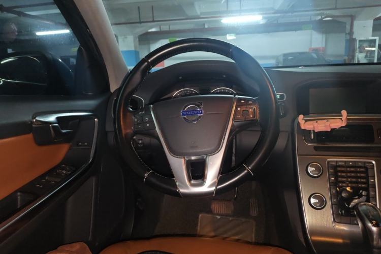 Used Volvo S60 2013 T5 Zhiya Edition Steering Wheel