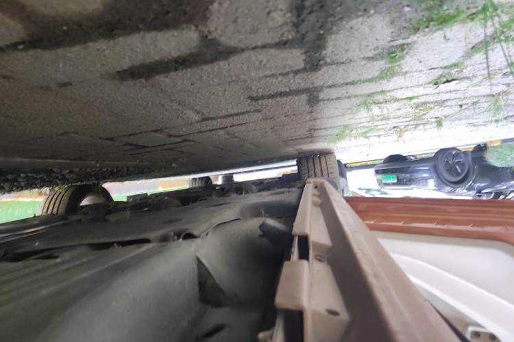 Used Volvo S60 2013 T5 Comfort Edition Chassis Rear Left