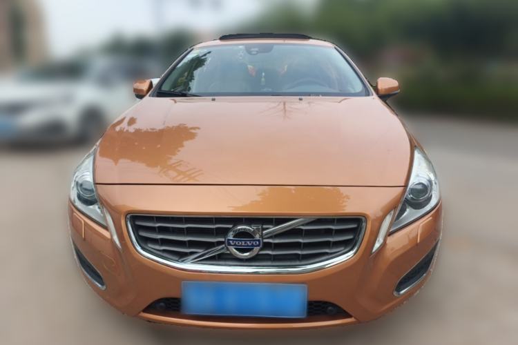 Used Volvo S60 2013 T5 Comfort Edition Front