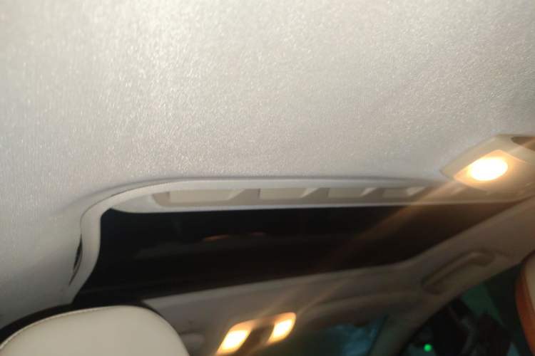 Used Volvo S60 2013 T5 Comfort Edition Headliner