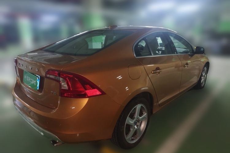 Used Volvo S60 2013 T5 Comfort Edition Rear Right 45 Deg