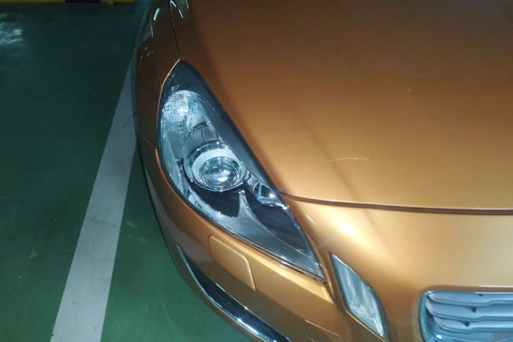 Used Volvo S60 2013 T5 Comfort Edition Right Front Headlight